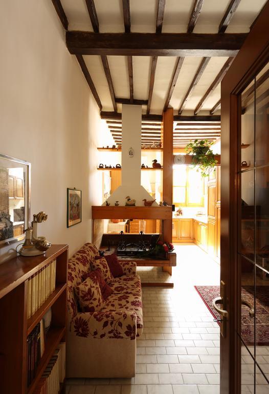 Appartement Palazzo Febei à Orvieto Extérieur photo