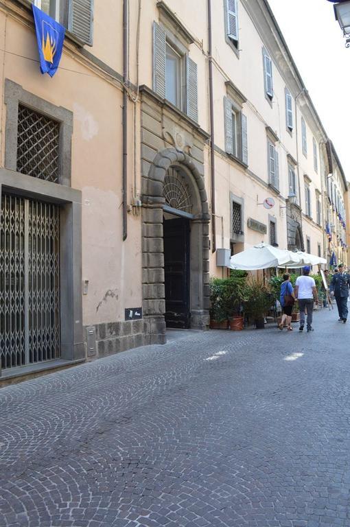 Appartement Palazzo Febei à Orvieto Extérieur photo